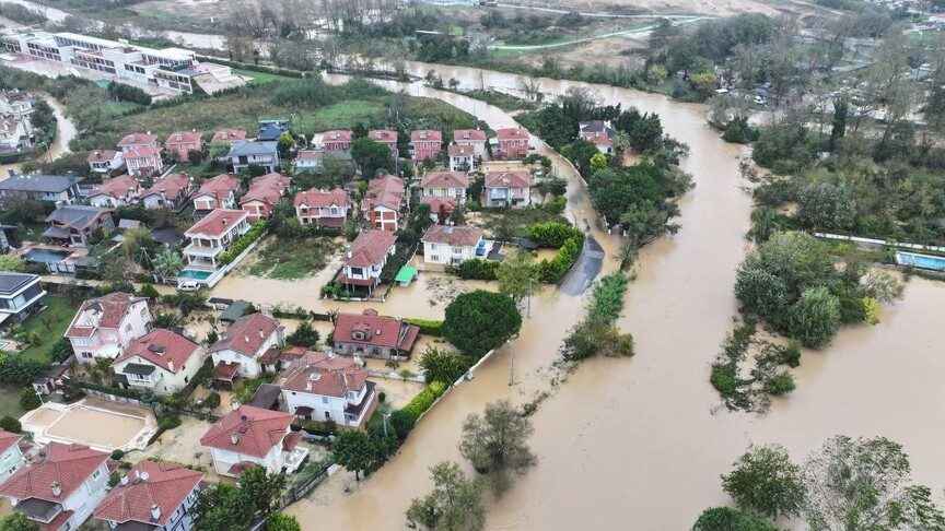 İstanbul'da 115 Yıllık Kayıtlardaki En Yüksek Üçüncü Yağış Ölçüldü