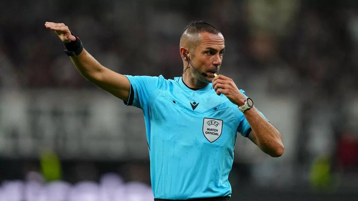 Galatasaray - Barcelona maçının hakemi Marco Guida oldu