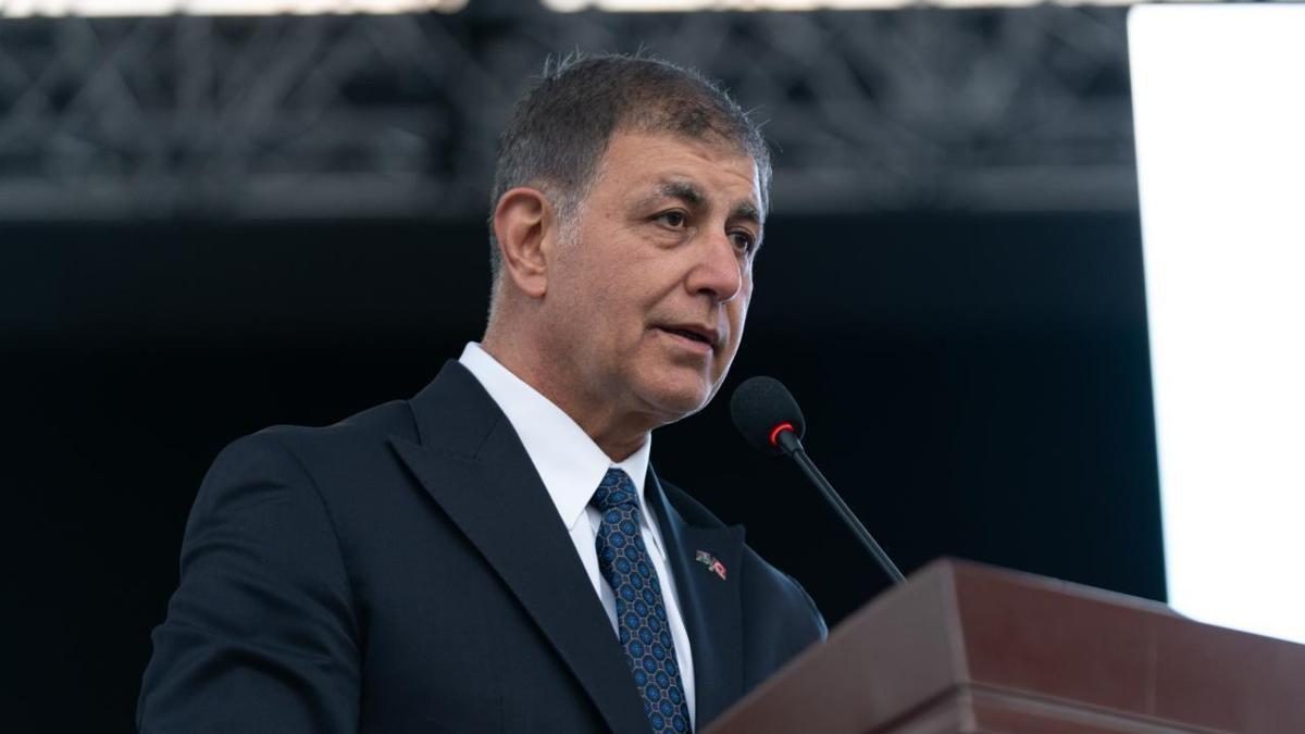 Cemil Tugay'ın AK Parti'ye Geçişi Üzerine Ahmet Hakan Açıklama Yaptı