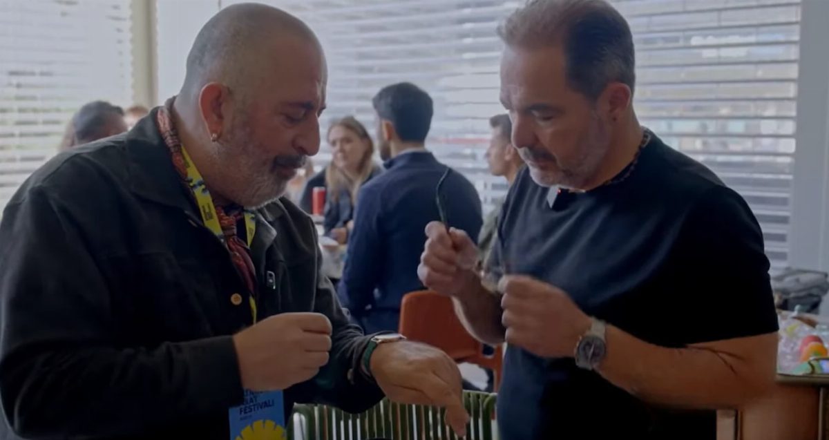 Cem Yılmaz'ın saatinin fiyatı 35 bin dolar olarak belirlendi