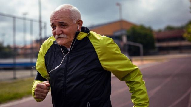 Alzheimer Hastalığı için Günde 3 Bin Adım Atmak Öneriliyor
