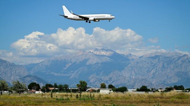 Antalya Havalimanı 9 ayda 30 milyondan fazla yolcuya hizmet verdi