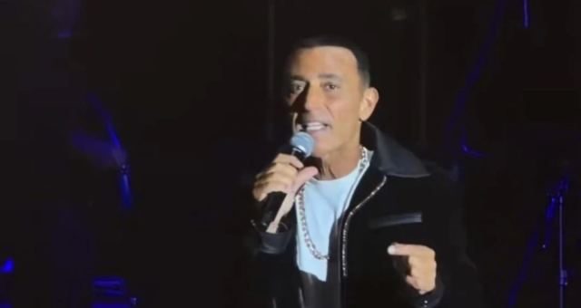 Mustafa Sandal fon soruşturması hakkında konserinde konuştu