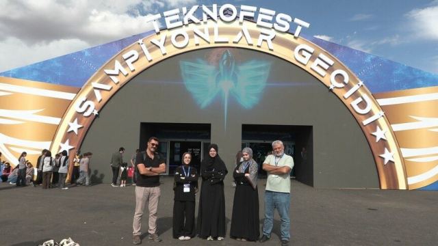 Kadıköy Anadolu İmam Hatip Lisesi, TEKNOFEST'te Başarı Elde Etti