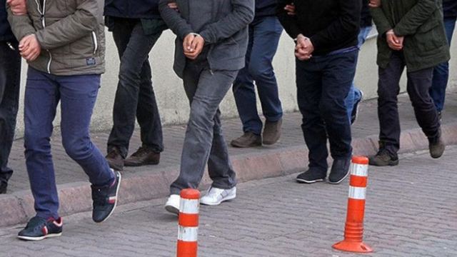 FETÖ'nün Emniyet Mahrem Yapılanmasına Operasyonda 14 Tutuklama