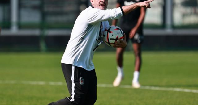 Beşiktaş, Crystal Palace Maçına İki Eksikle Çıkacak