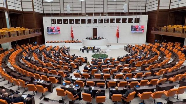 TBMM'de Basın ve İfade Özgürlüğü Önergeleri AKP ve MHP ile Reddedildi
