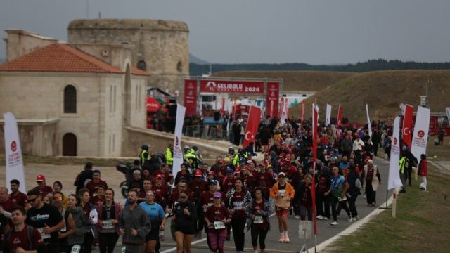Çanakkale'de 11. Uluslararası Gelibolu Maratonu başladı