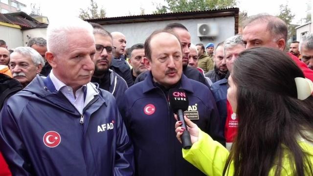 İstanbul Valisi Davut Gül, hasar ödemeleri hakkında bilgi verdi