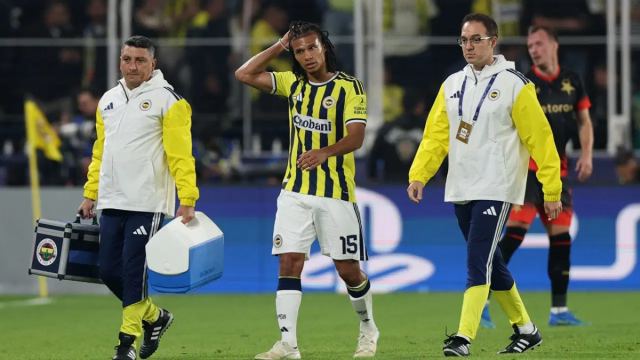 Fenerbahçe Nathan Ake'nin sakatlığı hakkında açıklama yaptı