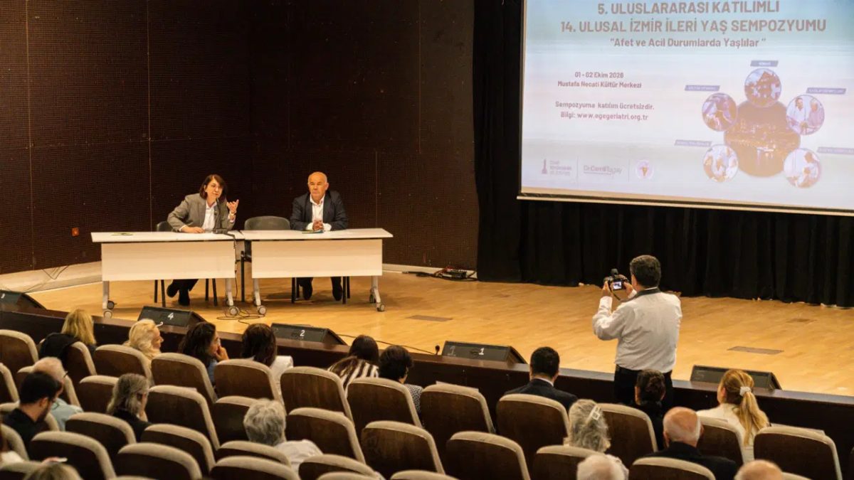 İzmir'de 'Yaş Dostu İzmir Afet Eylem Planı' Hazırlıkları Başladı