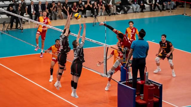 Galatasaray, Voleybol Erkekler Şampiyonlar Kupası'nda Şampiyon Oldu