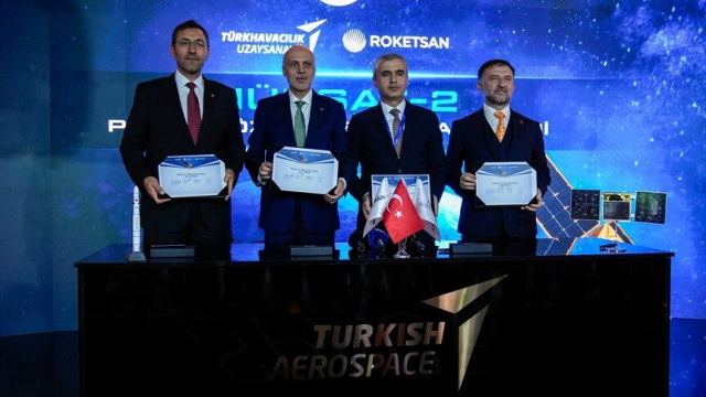 TUSAŞ ve ROKETSAN, HÜRSAT Uydu Ailesi İçin İmza Attı