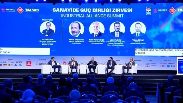Dünya Döküm Kongresi Sanayide Güç Birliği Zirvesi ile devam ediyor