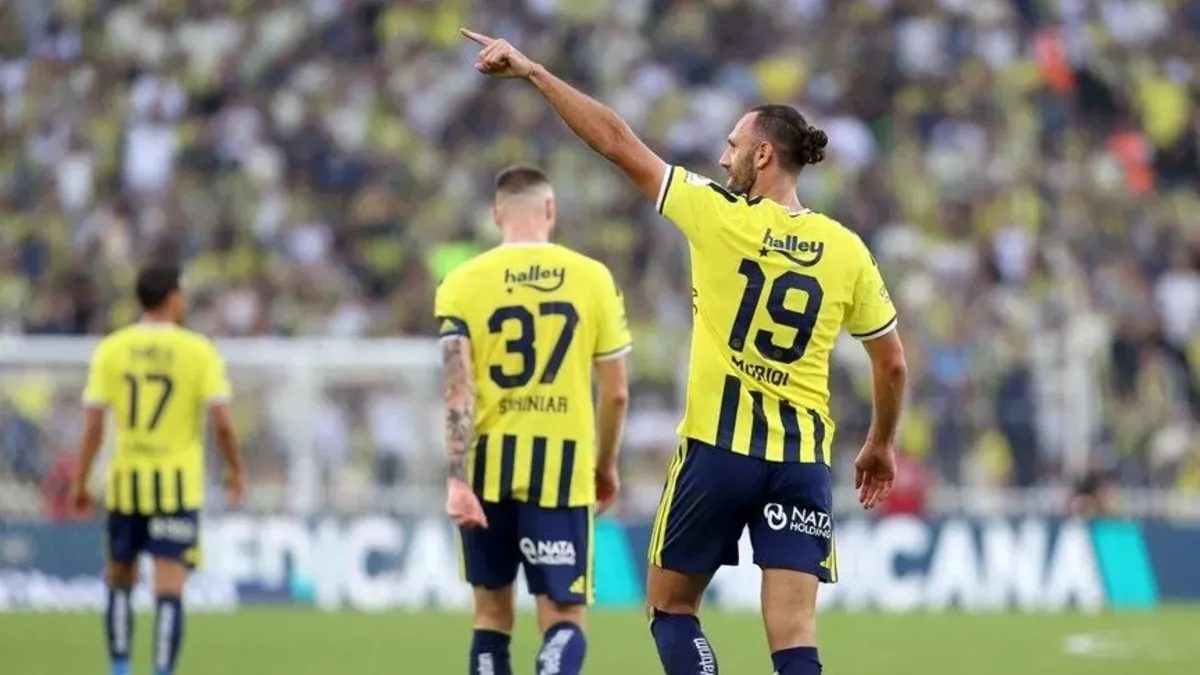 Fenerbahçe Corendon Alanyaspor'u ağırlıyor, kadro belli oldu