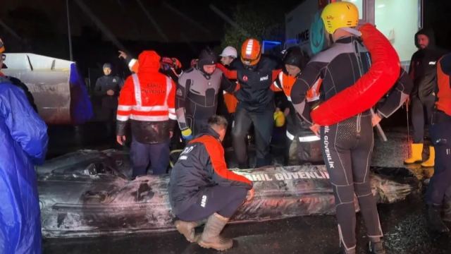 İstanbul'da Sel: Ayazağa'da Yüzlerce Kişi Kurtarıldı