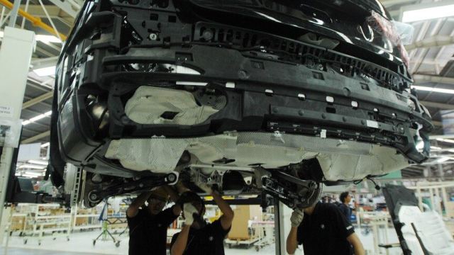 Volkswagen 660 bin çalışanına 2030'a kadar sıfır zam planlıyor