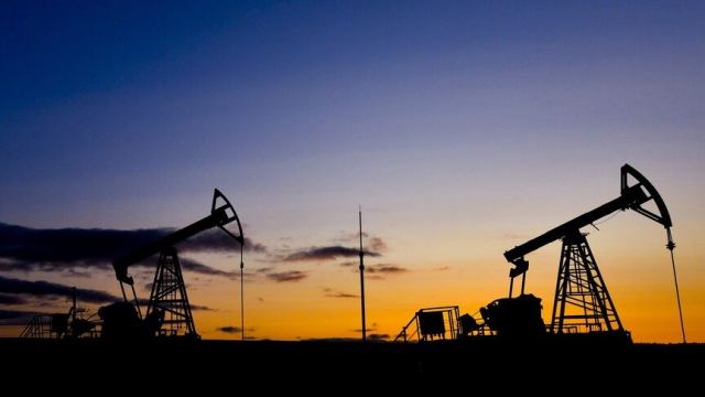 Brent Petrol 100 Doları Geçti, ABD-İran Müzakereleri Belirsizleşti