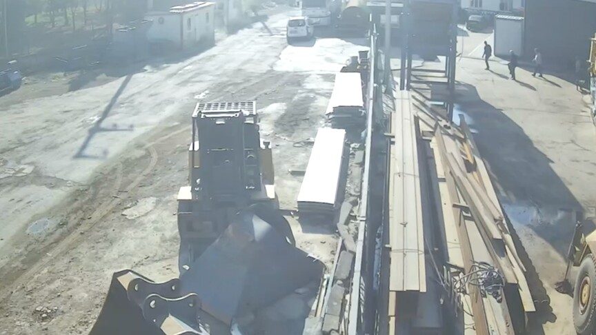 İstanbul'daki metal fabrikasında patlama: 7 işçi yaralandı