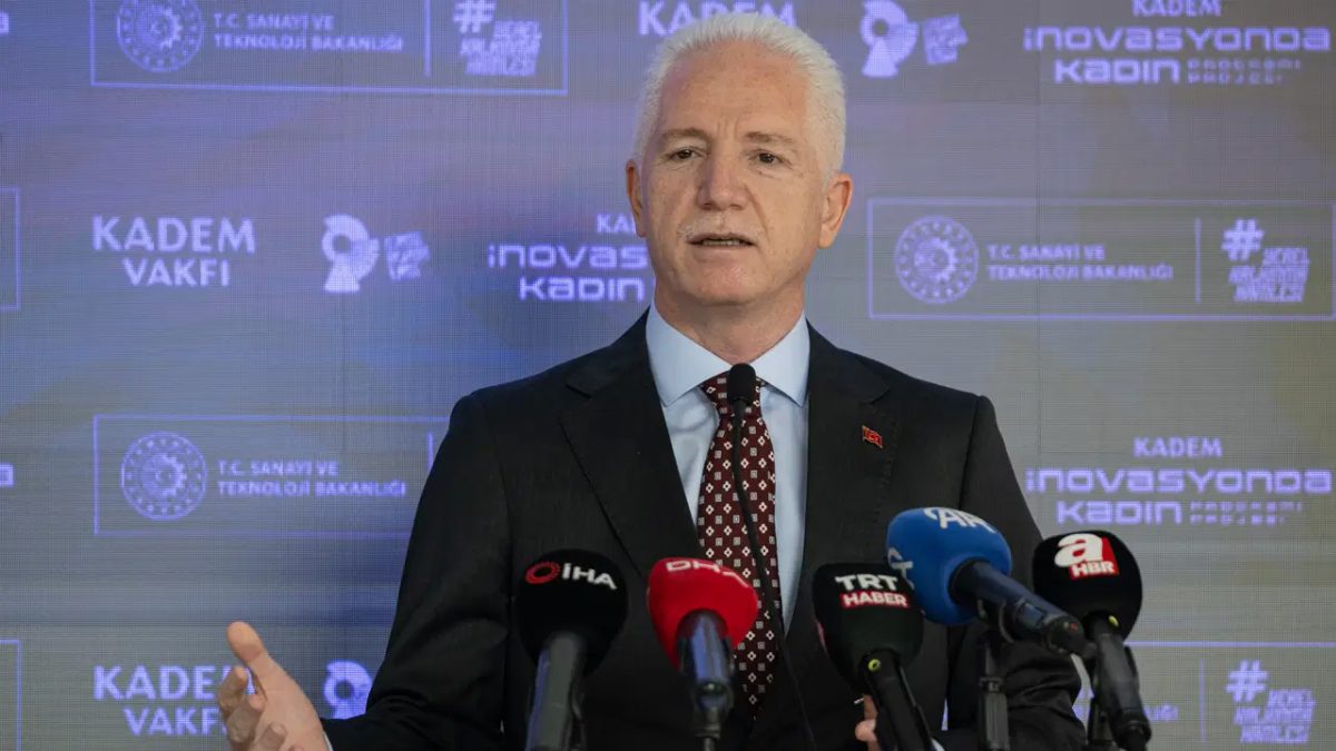 İstanbul Valisi Davut Gül, sel felaketini değerlendirdi