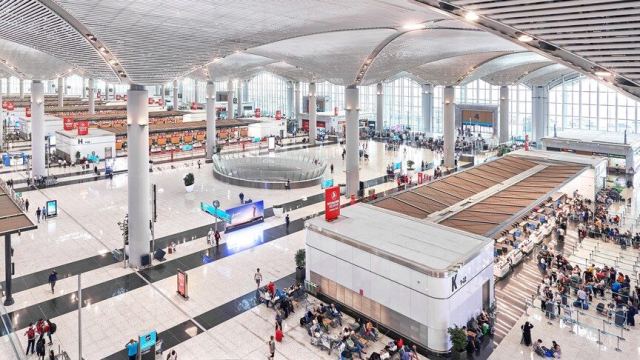 Almanya çıkışlı yolcular Türkiye ve Körfez'i aktarma merkezi seçiyor