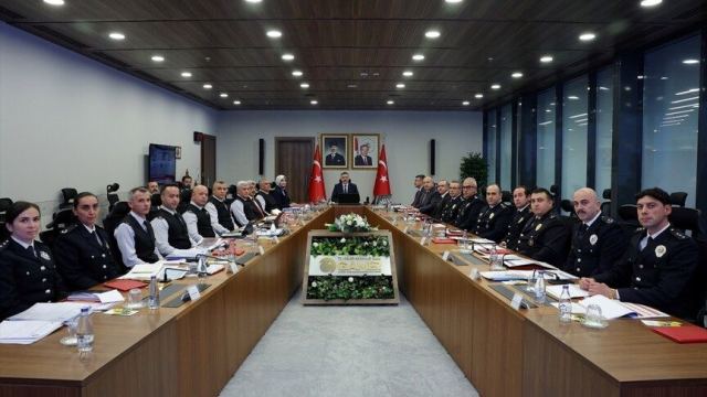 Bakan Çiftçi başkanlığında asayiş konulu güvenlik toplantısı yapıldı