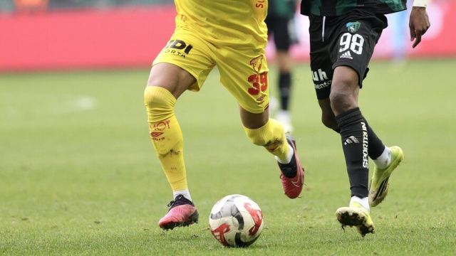 Kocaelispor, Göztepe'yi Kocaeli Stadı'nda ağırlayacak