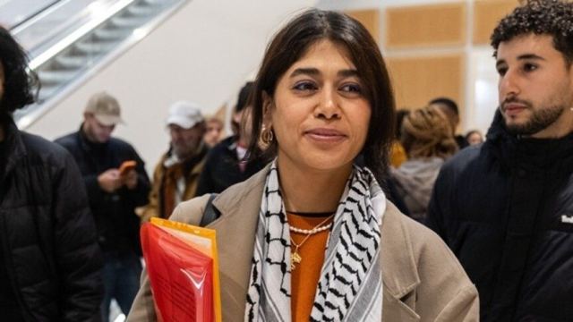 Fransa'da Savcılık, AP Üyesi Hassan İçin Siyasetten Men Talep Etti