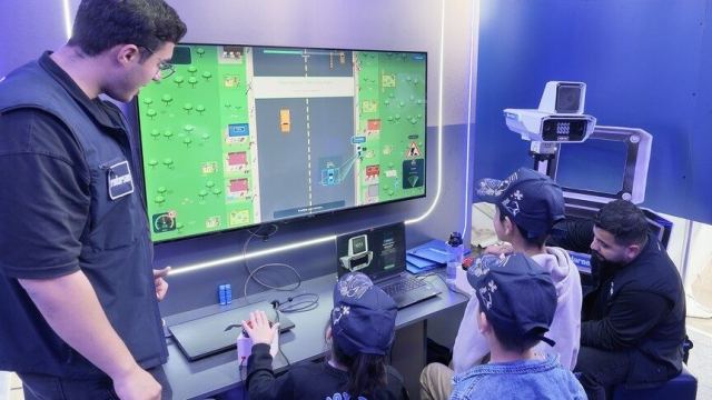 TEKNOFEST'te çocuklara trafik güvenliği bilinci aşılanıyor