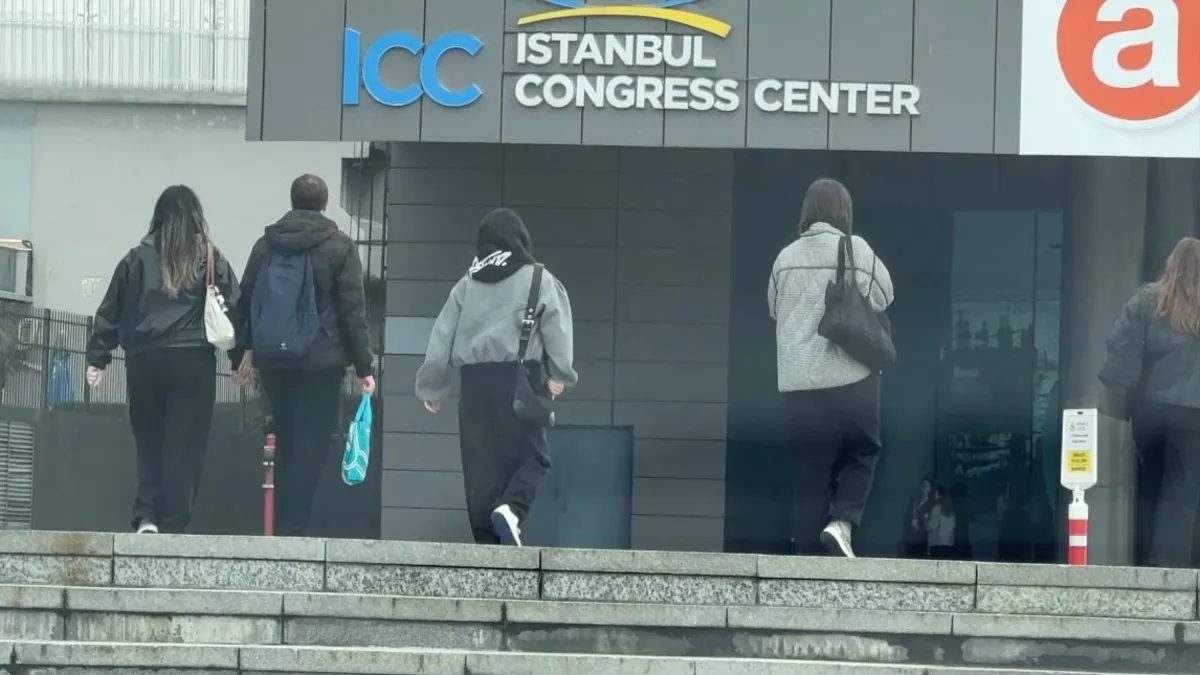 İstanbul'daki konserde 2 kişi hayatını kaybetti