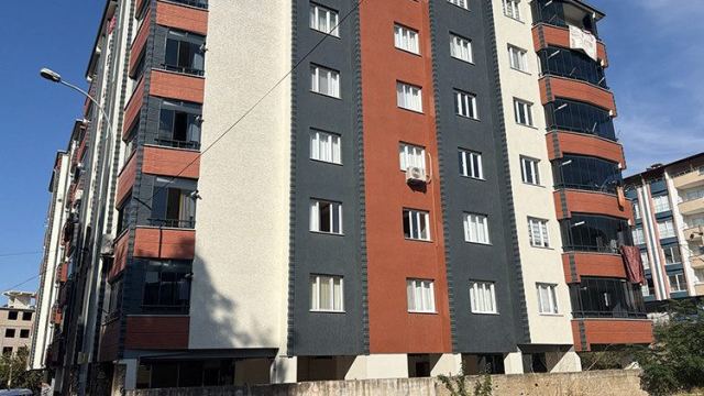 Bahçelievler'de 20 Günlük Evlilikte Kanlı Olay: Eşini Vurdu, İntihar Etti