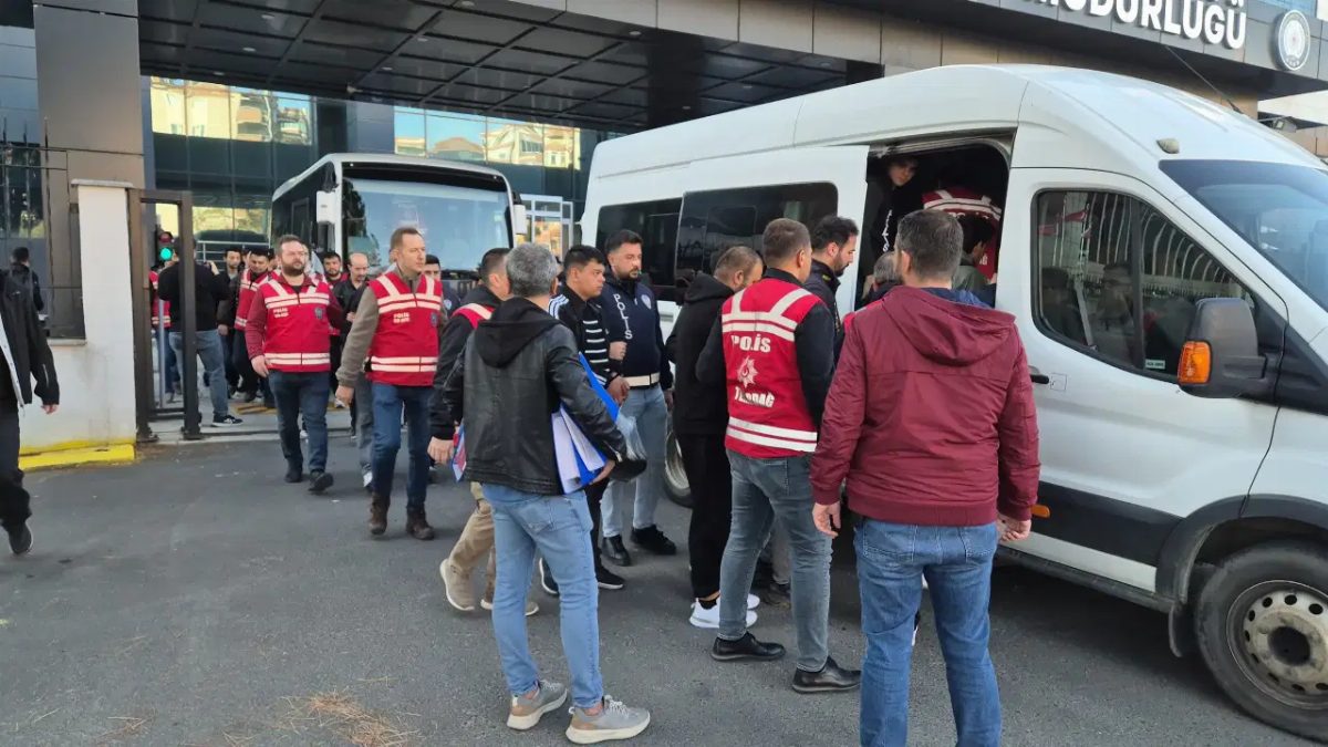 Tekirdağ'da Ucuz Araç İlanlarına Dolandırıcılık Operasyonu
