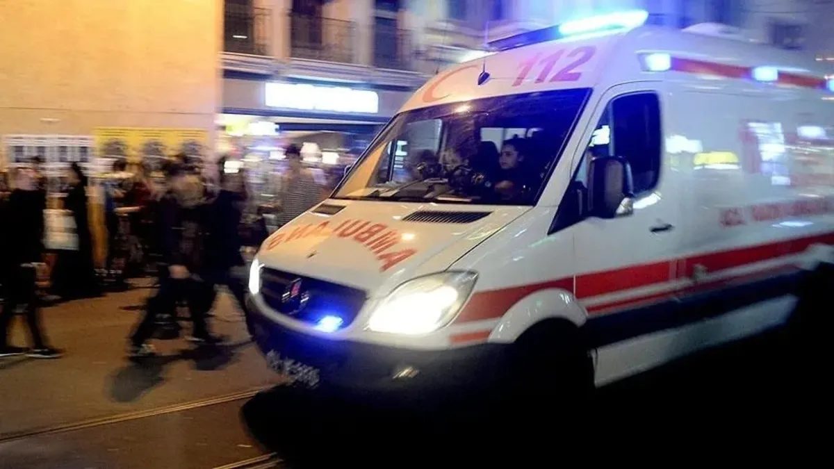 Pendik'te sel sularına kapılan 2 kişi için arama çalışmaları sürüyor