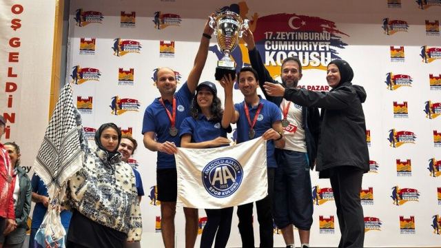 Zeytinburnu Cumhuriyet Koşusu 17. kez düzenlendi