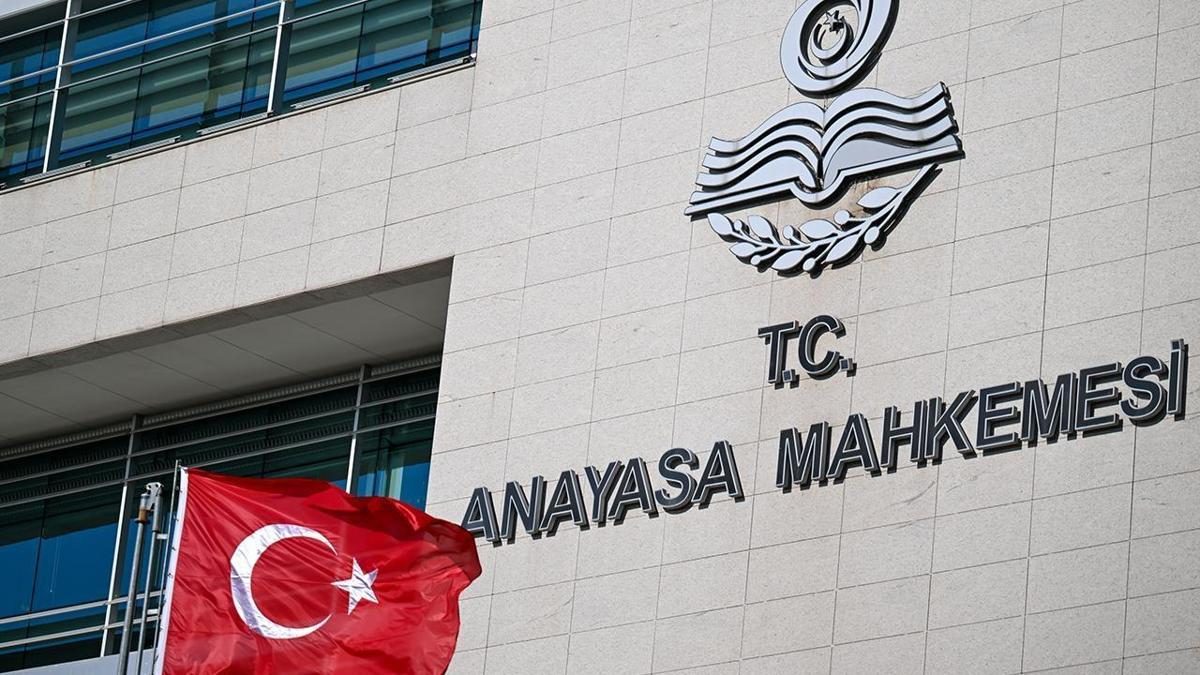 AYM, Yeni Parti'nin İsim Başvurusunu Yarın Görüşecek