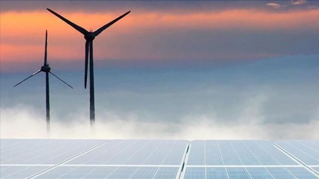 Türkiye Yenilenebilir Enerjiyle Yakıt Maliyetlerini Düşürüyor