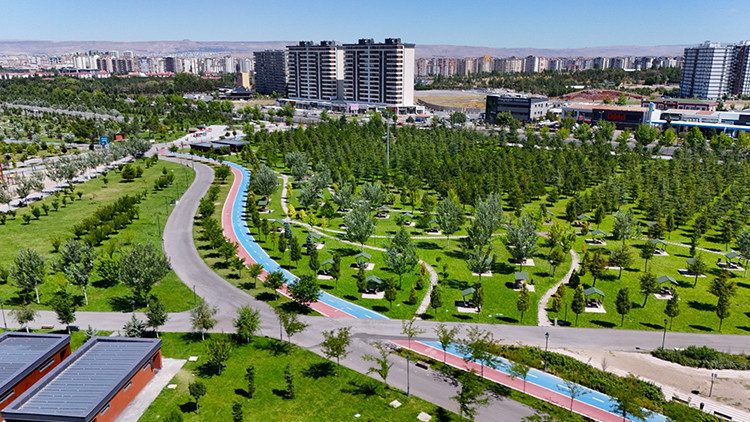Kayseri'ye uluslararası ödül: Recep Tayyip Erdoğan Millet Bahçesi'ne 'Yeşil Bayrak'