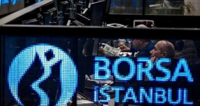 İstanbul'da Fon Soruşturmasında 4 Kişi Tutuklandı
