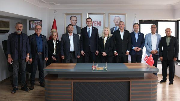 Karşıyaka Belediyesi meclisinde çoğunluk YENİ Parti’ye geçti