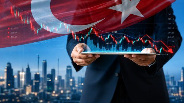 JPMorgan, Türkiye Ekonomisi İçin Yatırım Fonu Krizine Dikkat Çekti
