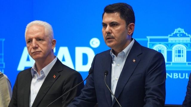 Bakan Kurum: İstanbul'da 9 bin 755 ihbara 7 bin 800 müdahale edildi