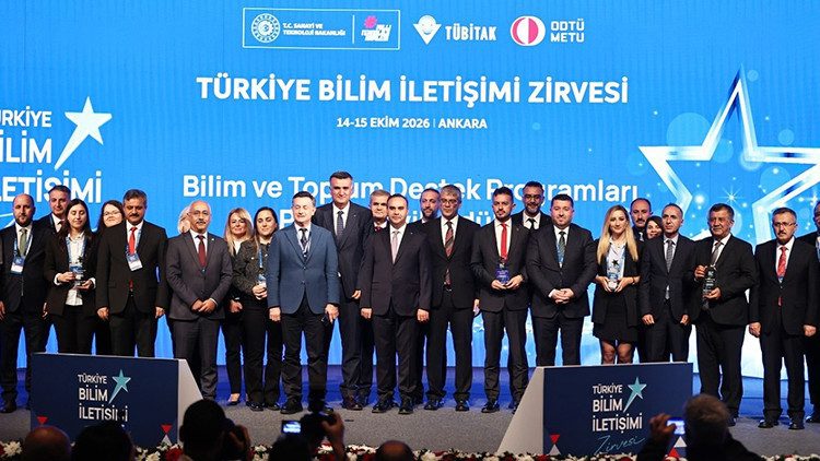 Bakan Kacır: Türkiye Bilim İletişimi Zirvesi her yıl farklı üniversitelerde düzenlenecek
