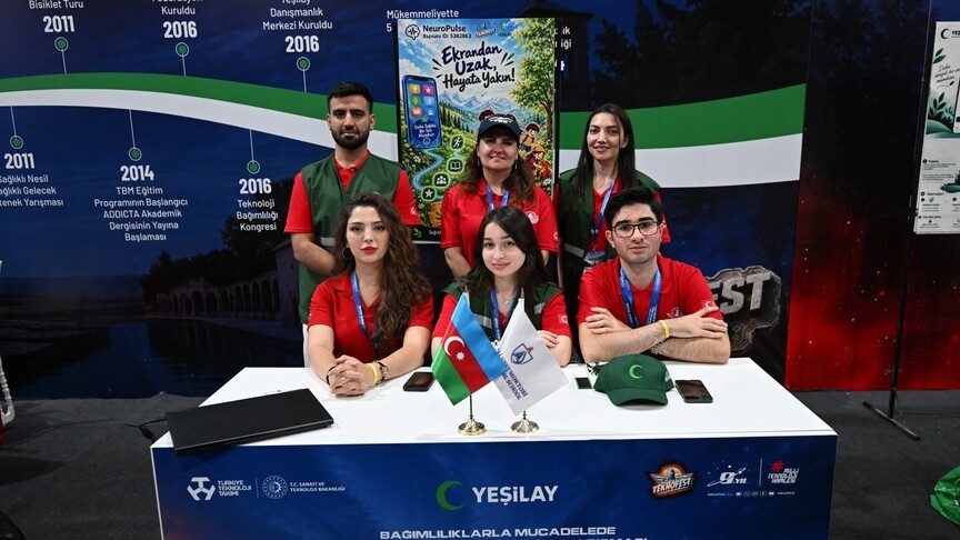 Azerbaycanlı üniversiteliler, TEKNOFEST'te projelerini sergiliyor