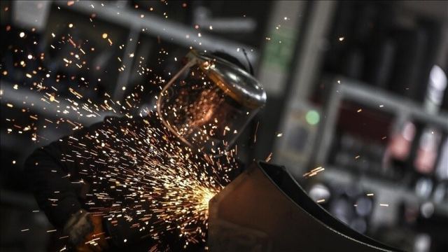 İstanbul'da kuvvetli yağış nedeniyle Kemerburgaz Caddesi kapandı