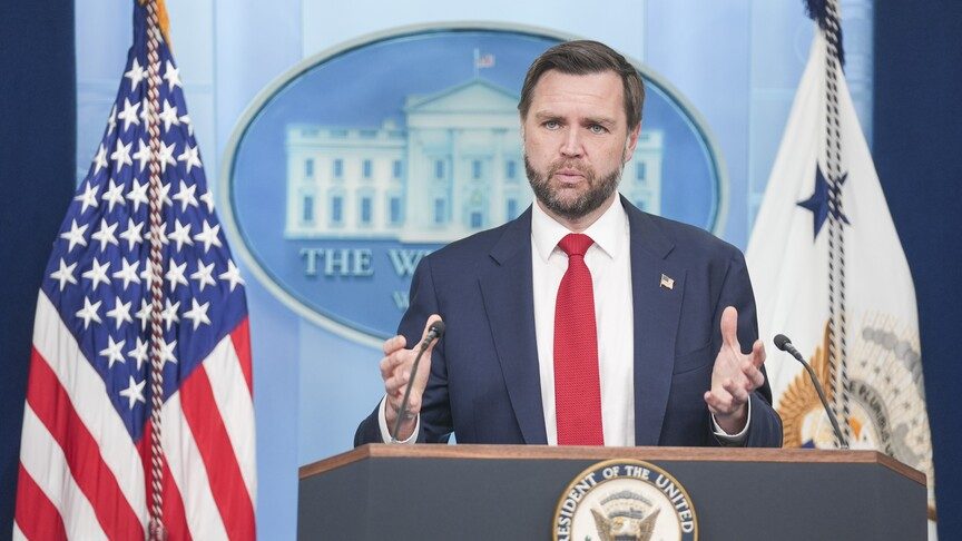 Vance, H1B Vizesinin Suistimal Edildiğini Açıkladı