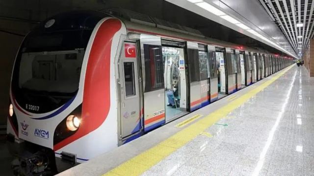 Üsküdar'da Marmaray İstasyonu'nda intihar olayı yaşandı