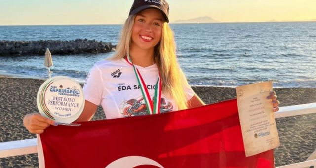 Eda Savcıgil, Catalina Kanalı'nı rekorla tamamladı