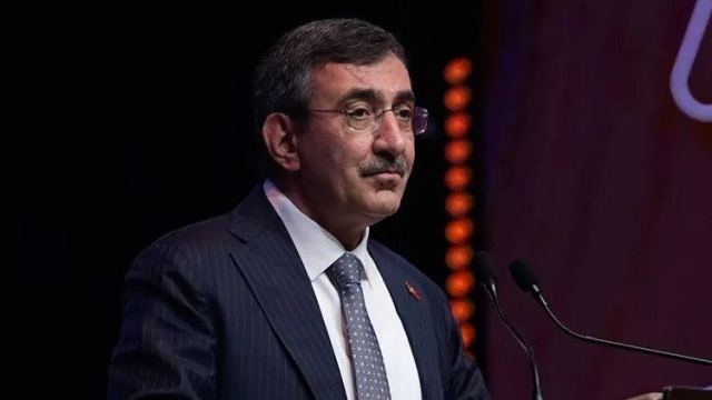 Cevdet Yılmaz, Başakşehir'deki bıçaklı kavgada ölen öğrenci için başsağlığı mesajı verdi