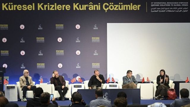 Bediüzzaman Sempozyumu İstanbul'da İkinci Gününde Devam Ediyor