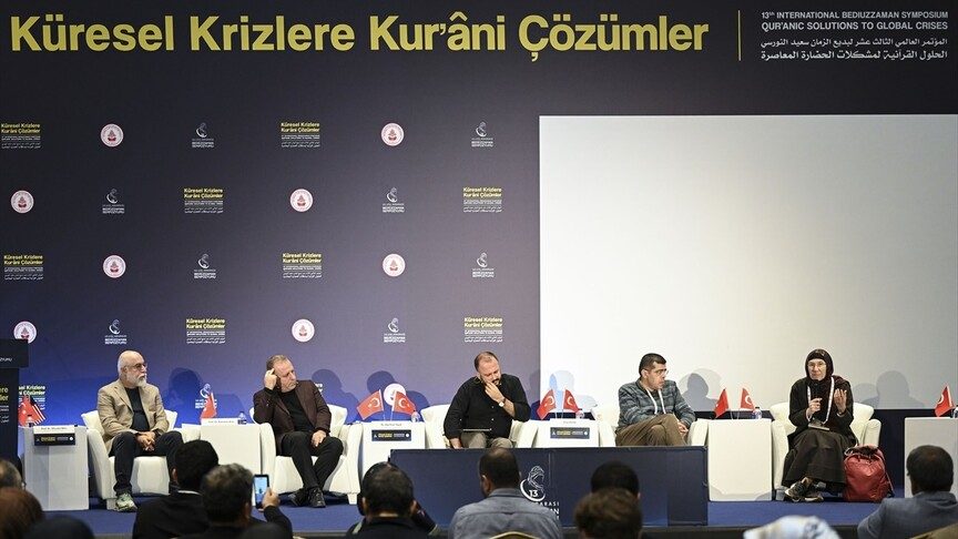 Bediüzzaman Sempozyumu İstanbul'da İkinci Gününde Devam Ediyor